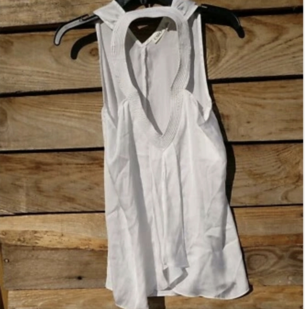Cato's Tank Top Fancy Cut-Slit in Back  Polyester Feels like Silk Size Medium